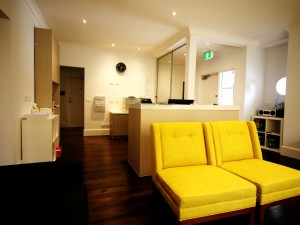 medical-centre-lounge